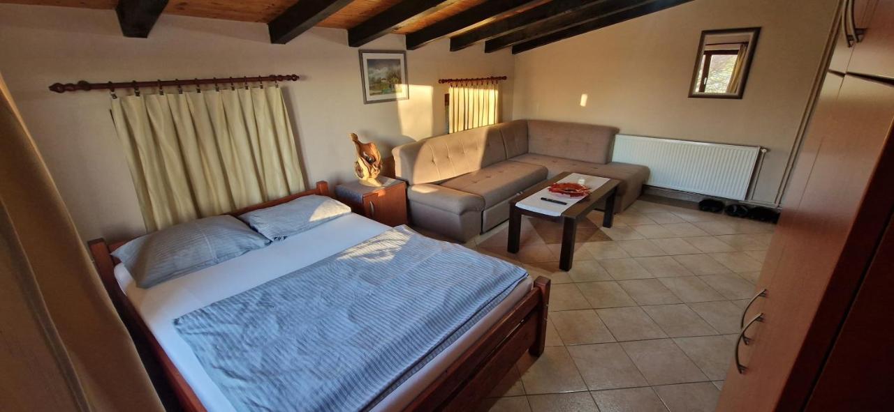Guest House Blazevic Gornja Gracenica Kültér fotó