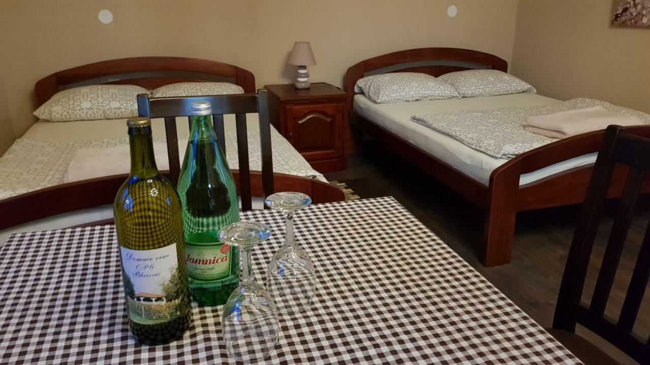 Guest House Blazevic Gornja Gracenica Kültér fotó